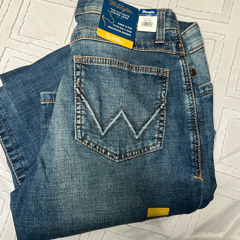 NWT 11x36
